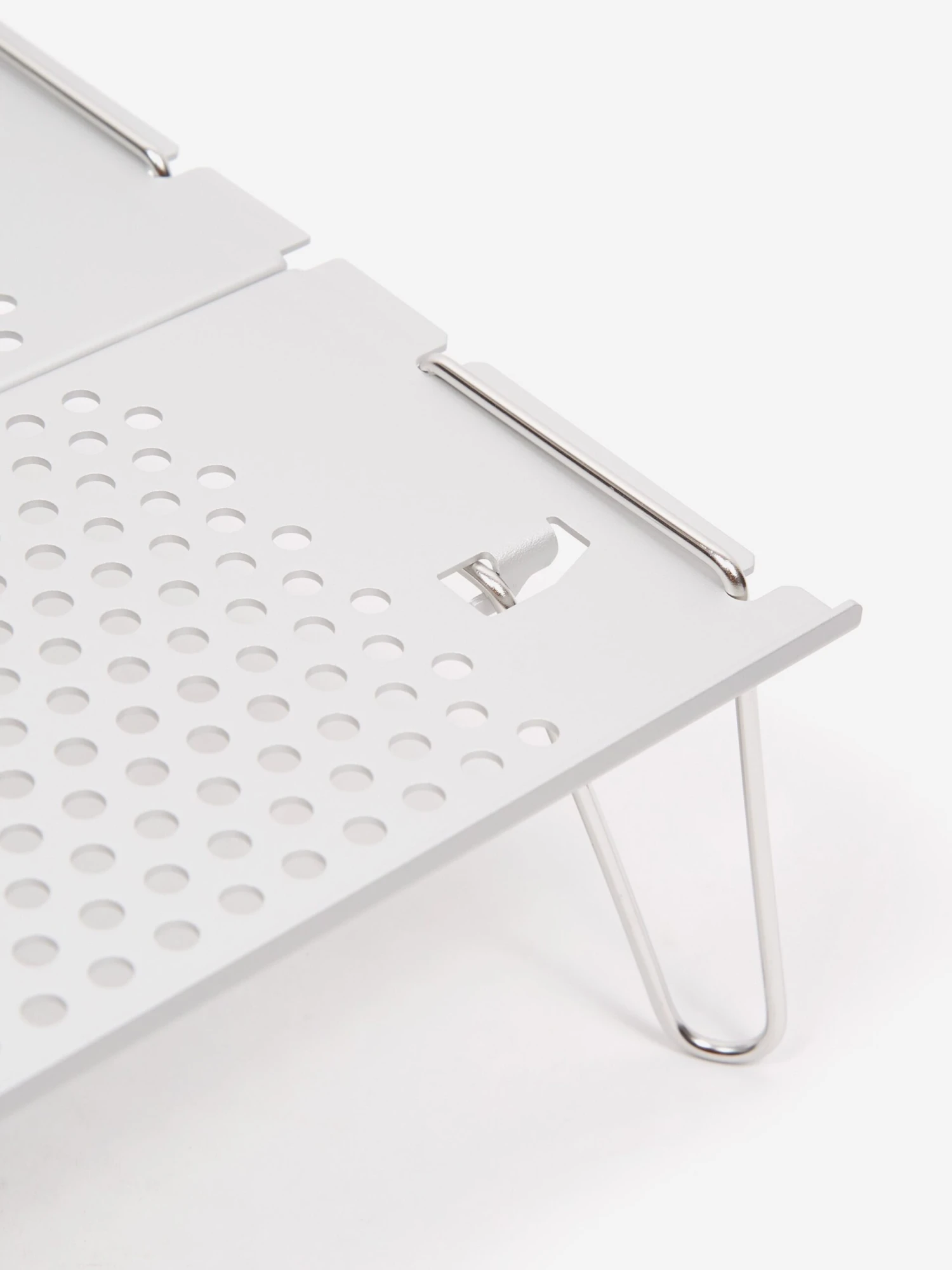 Snow Peak Ozen Solo Light Table - Silver 5 Snow Peak Ozen Solo Light Table - Silver - Image 3