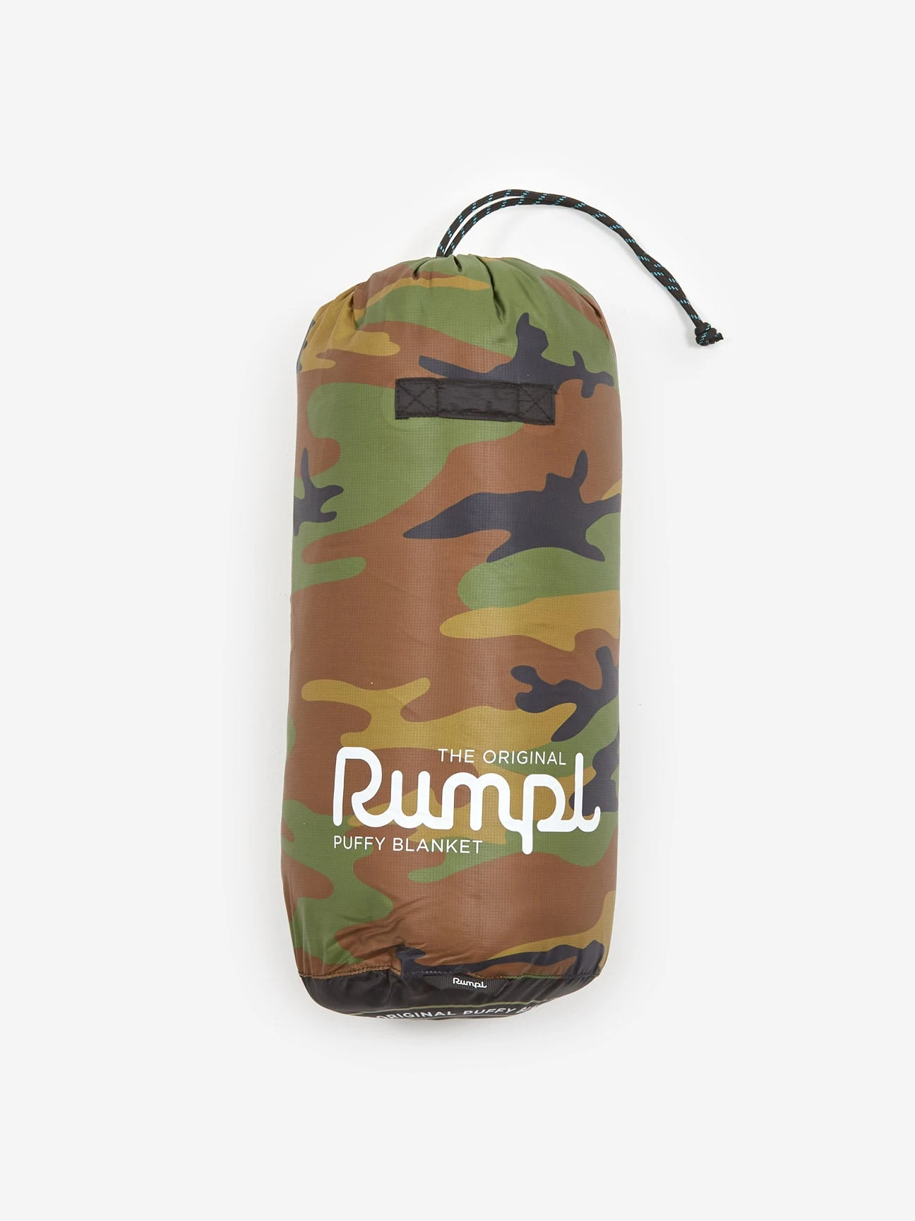 RUMPL The Original Puffy Blanket - Woodland Camo 4 RUMPL The Original Puffy Blanket - Woodland Camo - Image 2