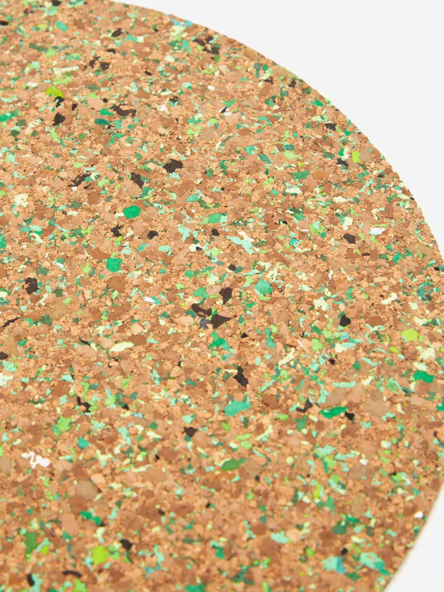 Yod And Co Speckled Cork Placemat 30cm - Green 6 Yod And Co Speckled Cork Placemat 30cm - Green - Image 4