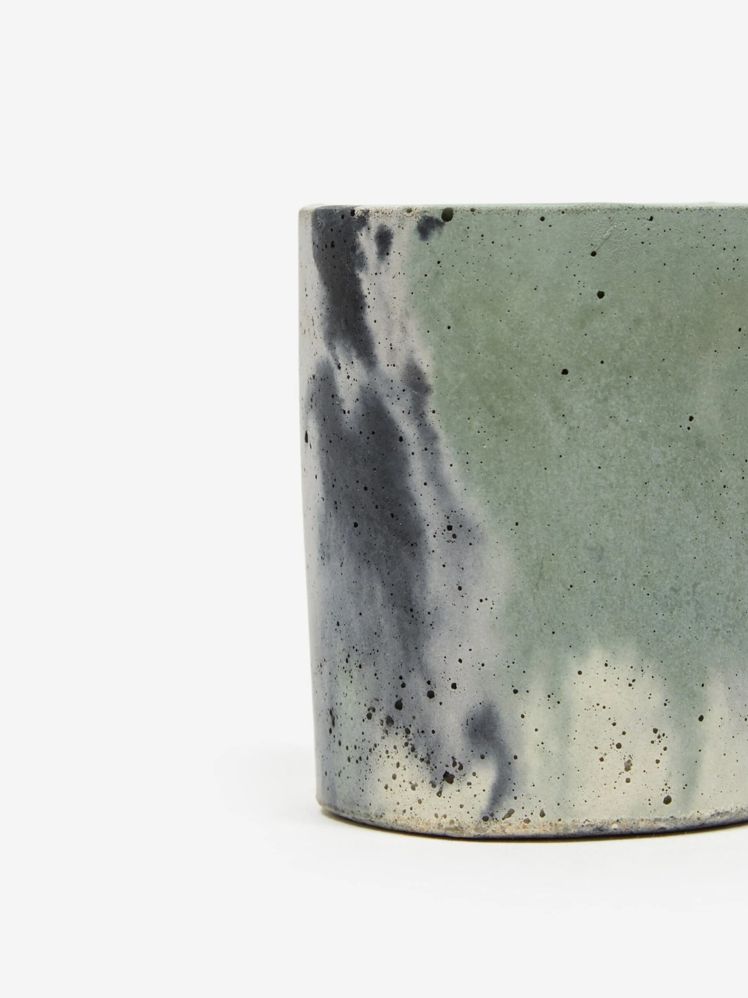 Smith And Goat X Goodhood Small Concrete Plant Pot - Green And Lilac 5 Smith And Goat X Goodhood Small Concrete Plant Pot - Green And Lilac - Image 3
