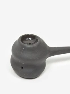 High Minds Handmade Ceramic Single Chamber Pipe - Charcoal -Home Decoration&Supplies 93274 F HIGH MINDS HANDMADE CERAMIC SINGLE CHAMBER PIPE CHARCOAL SS23 GOODHOOD 33193