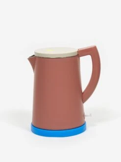 HAY Sowden Kettle - Brown