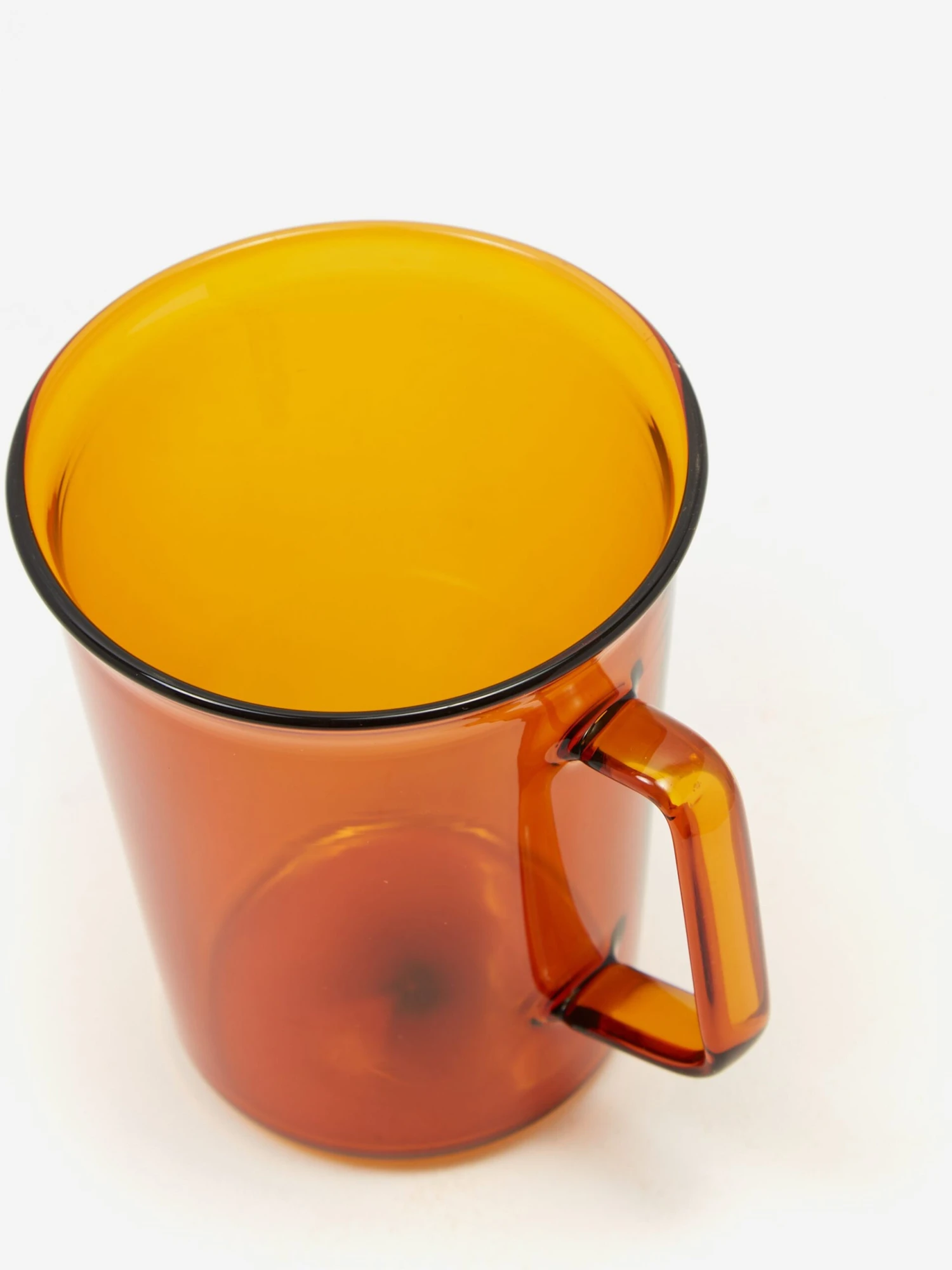 Kinto CAST Mug 430ml - Amber 4 Kinto CAST Mug 430ml - Amber - Image 2
