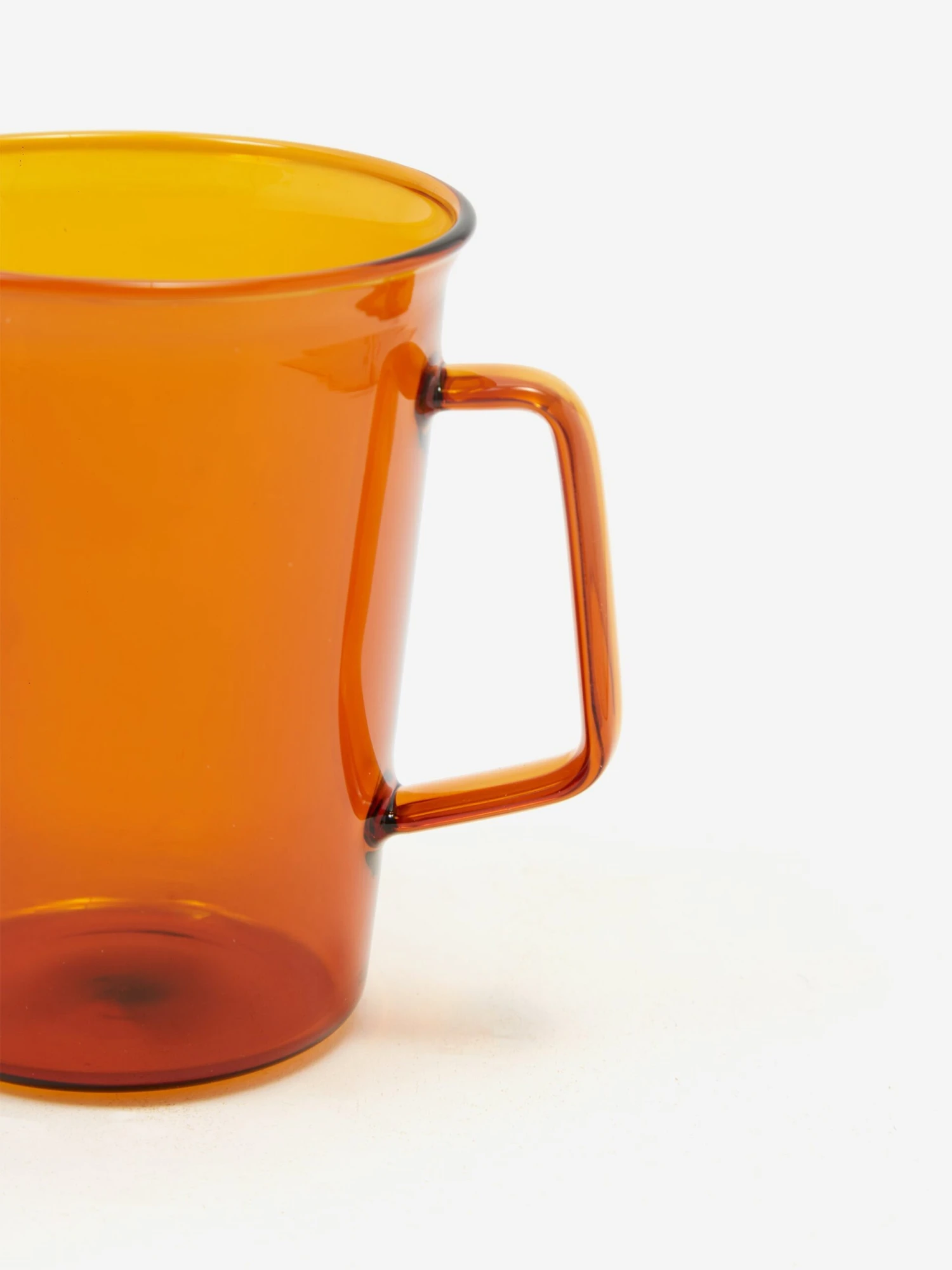 Kinto CAST Mug 430ml - Amber 5 Kinto CAST Mug 430ml - Amber - Image 3