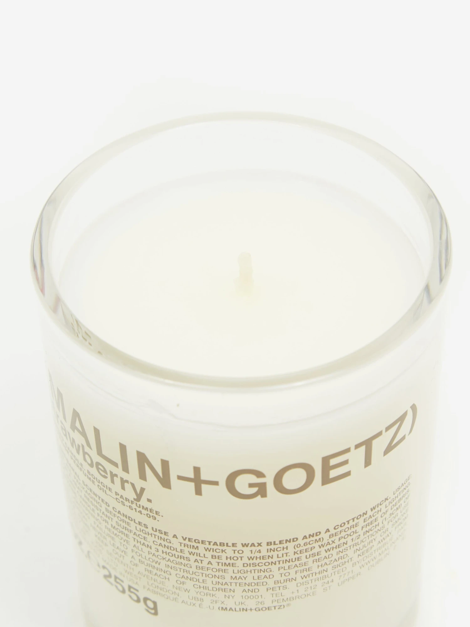Malin+Goetz Strawberry Candle - 260g 4 Malin+Goetz Strawberry Candle - 260g - Image 2