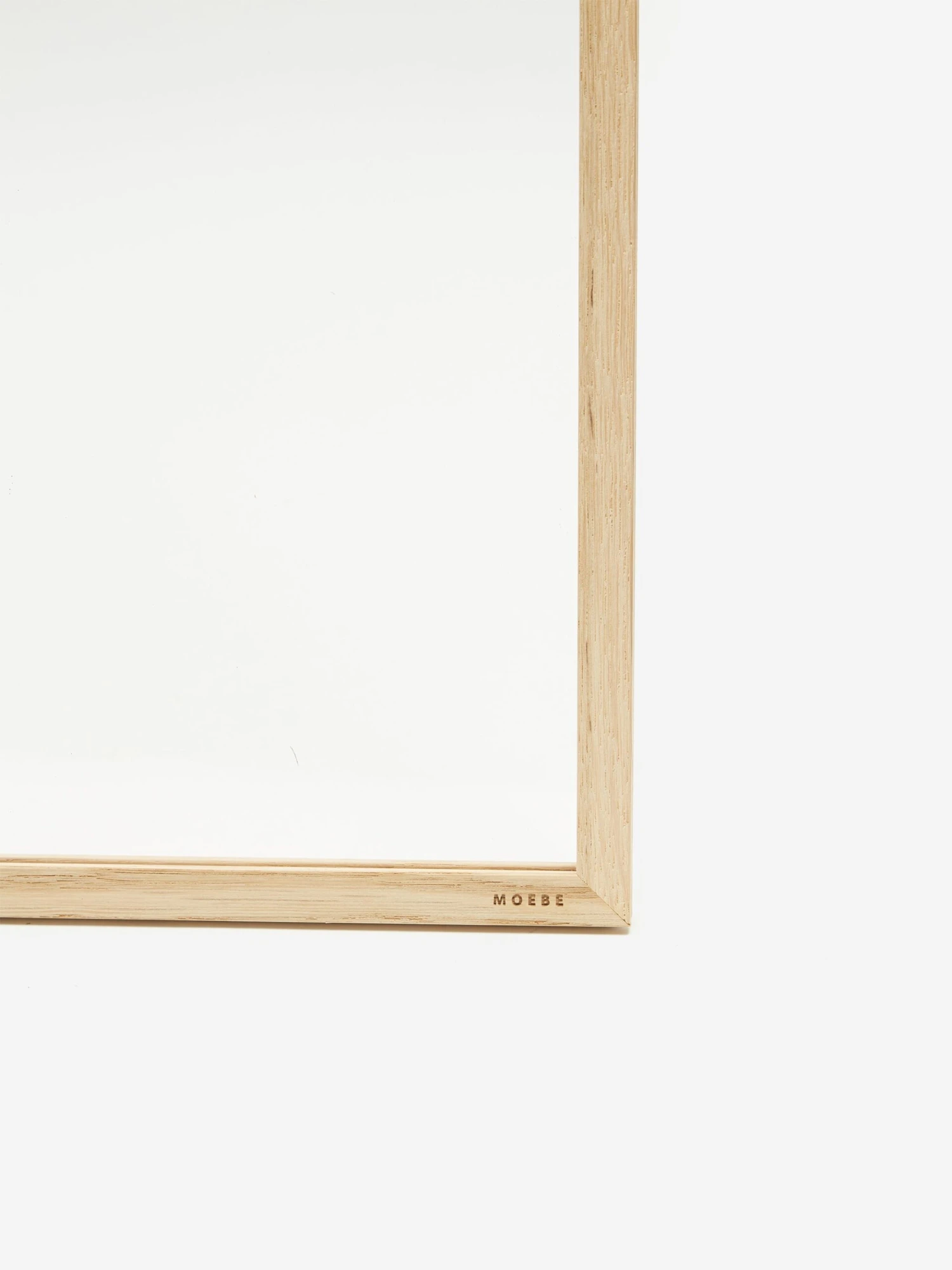 MOEBE A3 Picture Frame - Oak 6 MOEBE A3 Picture Frame - Oak - Image 4