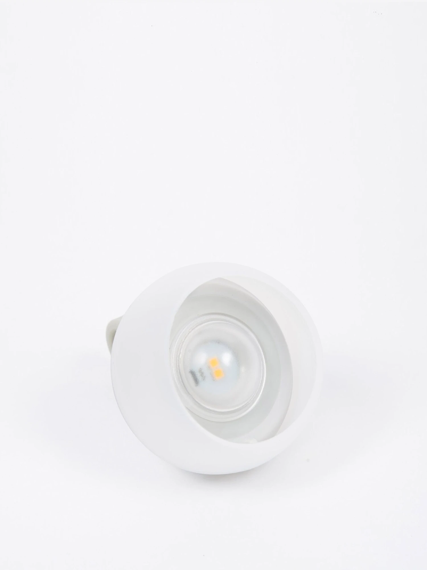 Snow Peak Mini Hozuki LED Candle Lantern - Snow 4 Snow Peak Mini Hozuki LED Candle Lantern - Snow - Image 2